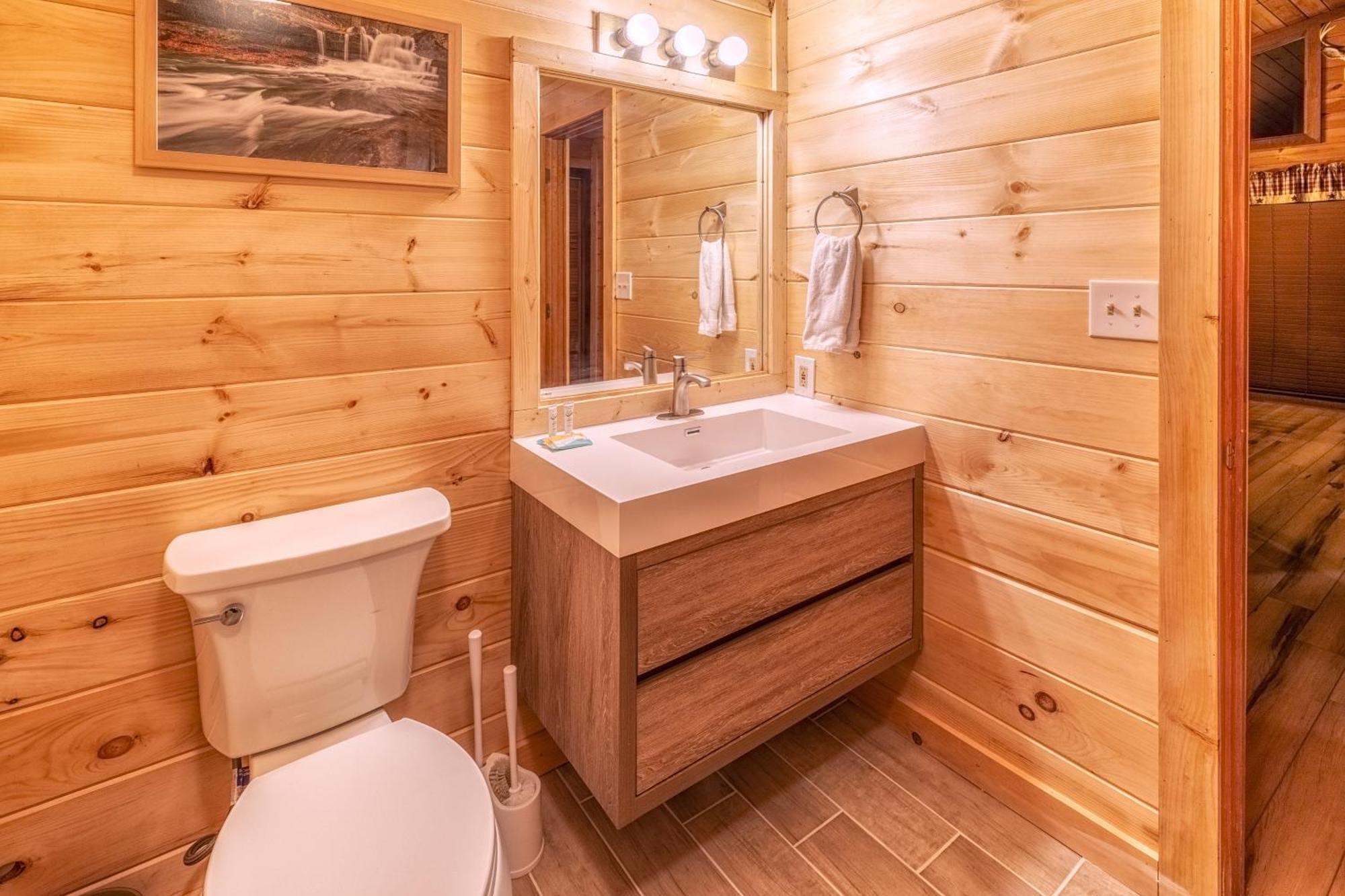 Real Log Cabin With Amazing Views, Hot Tub, Sauna, Games Gatlinburg Extérieur photo
